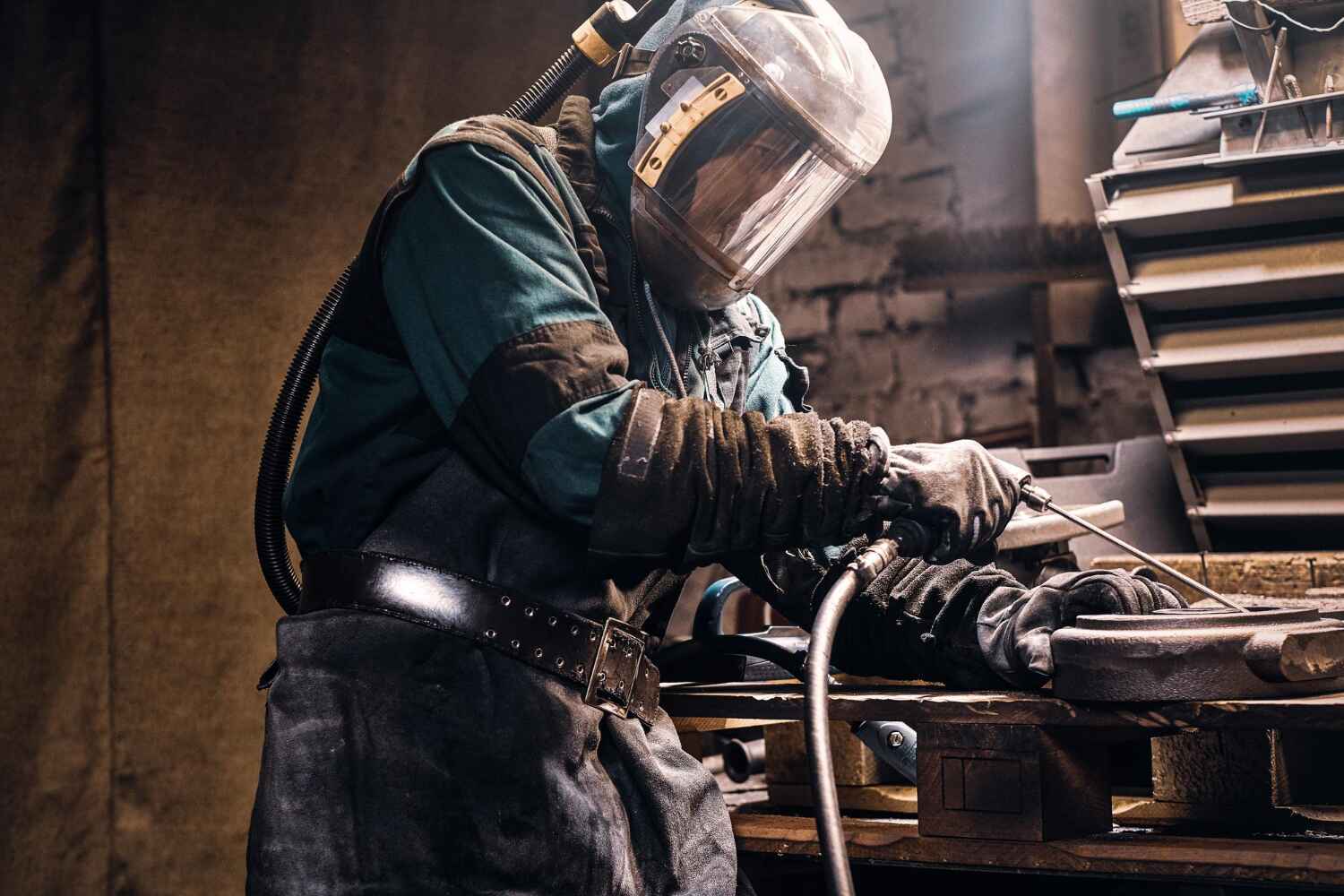 Welder & Metal Fabrication